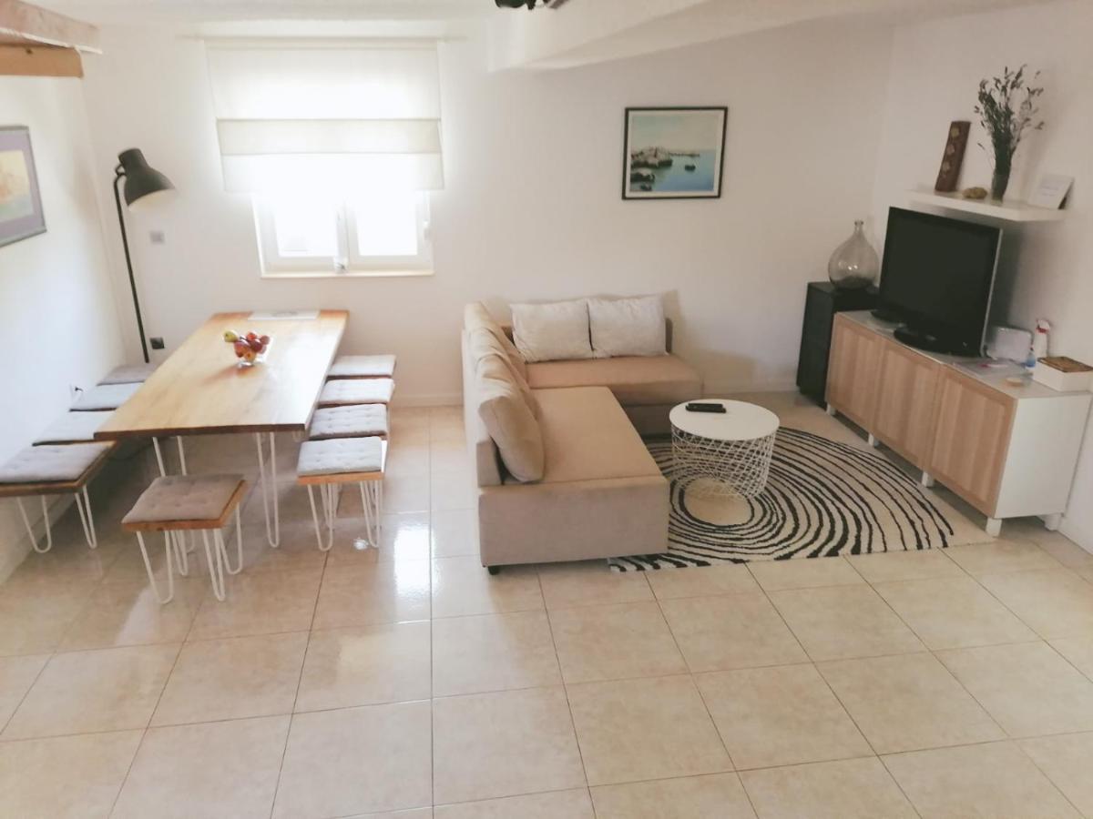House For Rent Paola Villa Ražanac Екстериор снимка