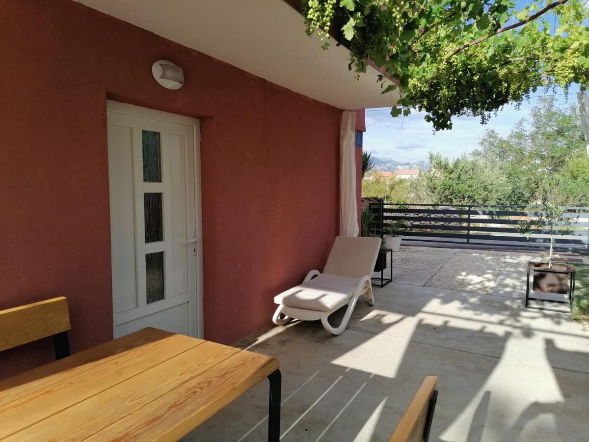 House For Rent Paola Villa Ražanac Екстериор снимка