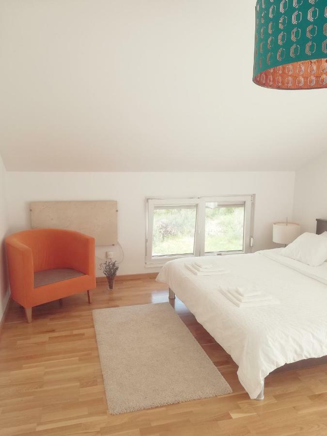House For Rent Paola Villa Ražanac Екстериор снимка