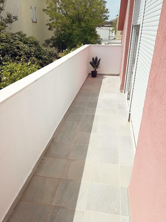 House For Rent Paola Villa Ražanac Екстериор снимка